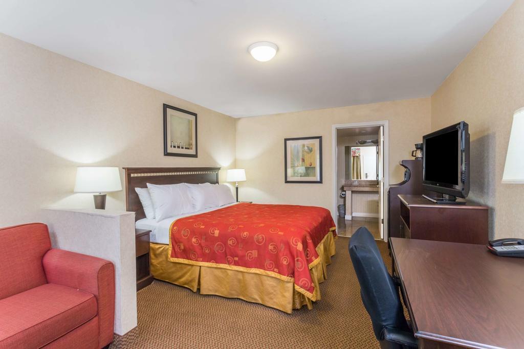 Motel 6 Vallejo, Ca - Napa Valley מראה חיצוני תמונה